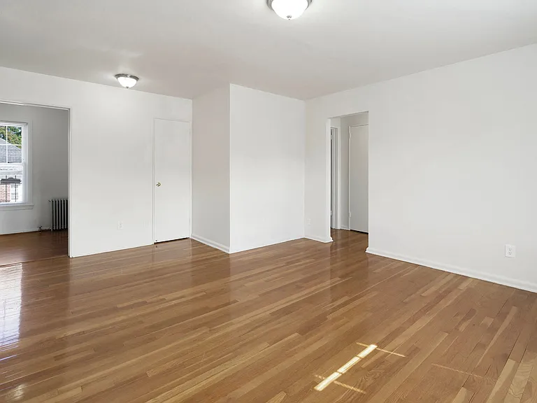 Styertowne Apartments — Photo 11