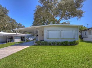 6128 Ridgewood Dr, Zephyrhills, FL 33542