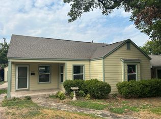 4020 Locke Ave, Fort Worth, TX 76107