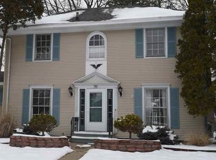 786 Briarcliff Rd, Jackson, MI 49203