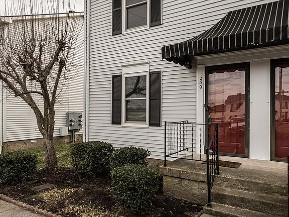 2nd image of 230 Edgewood Dr #230