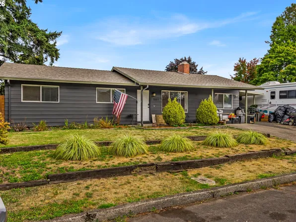 3001 NE Azalea St, Hillsboro, OR 97124