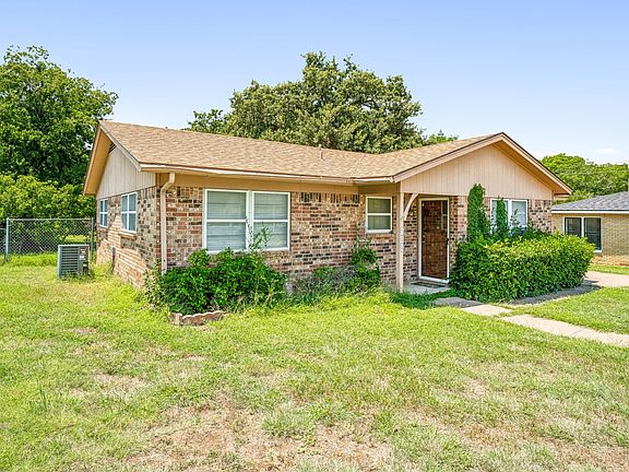 2nd image of 505 S Mulberry St