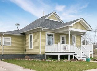 509 D Ave, Washington, IA 52247