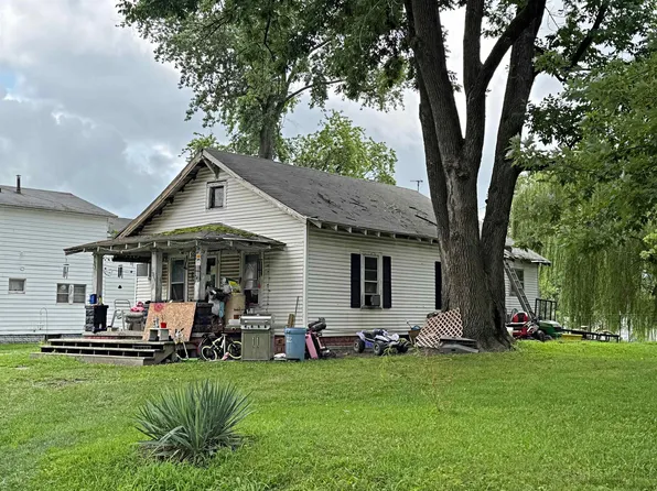 1709 Vincennes Ave, Washington, IN 47501