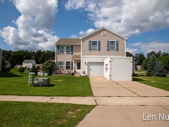 4th image of 11407 Taunton Dr SE