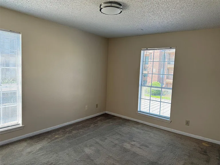 2121 Hepburn St #1102 — Photo 18