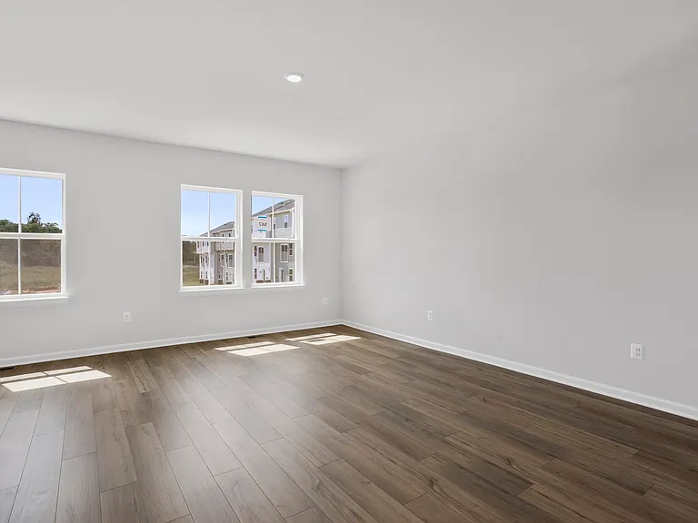125 Brashear Ct — Photo 5