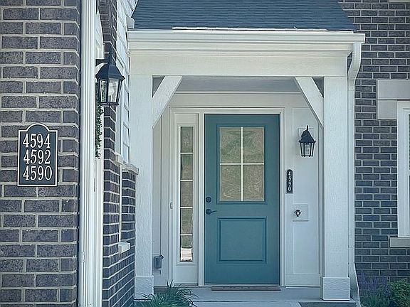 2nd image of 4590 Bentwood Hills Dr