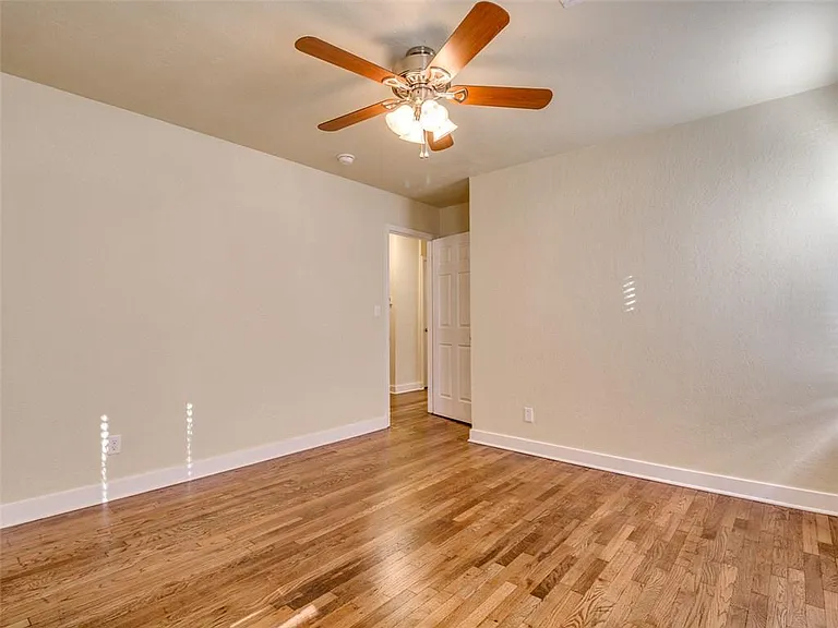 1001 Missouri St — Photo 7
