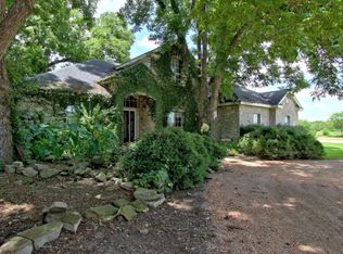 7265 Old Pearsall Rd, San Antonio, TX 78252