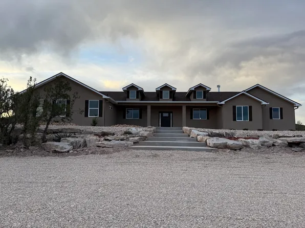 26 Jordan Ct, Sandia Park, NM 87047