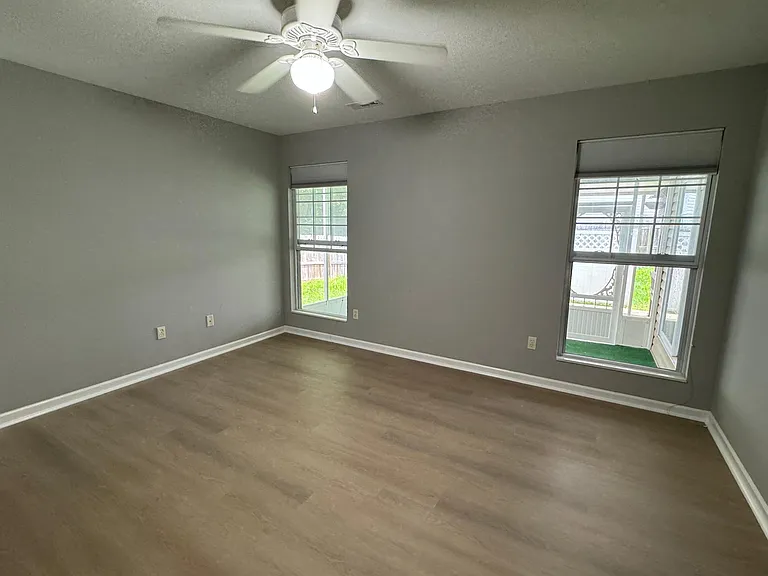 802 Station View Rd — Photo 11