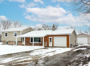 503 E Pearl St, Potterville, MI 48876