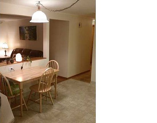 3rd image of 39 Errington Ter