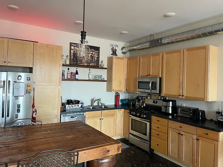 403 Wisconsin St — Photo 17