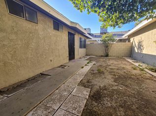 1590 W Ramona Dr APT C, Rialto, CA 92376