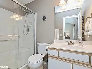 724 Silk Oak Ln — Photo 12