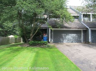 2408 Strathmore St, Kalamazoo, MI 49009