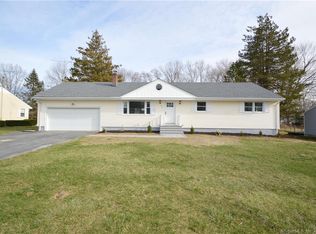 283 Colonese Rd, Fairfield, CT 06825