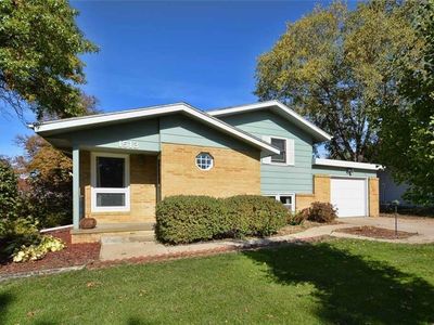 1513 4th St SW, Altoona, IA, 50009