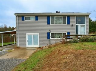 166 Concord Circle Rd, Beaver Falls, PA 15010