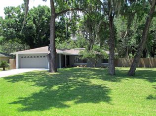 805 Nestlewood Ct, Lakeland, FL 33813