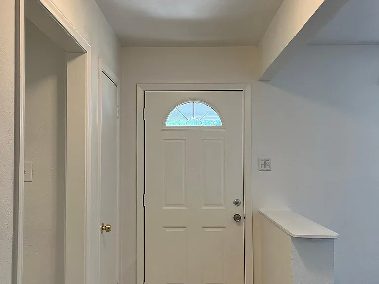 8936 Angleton Pl — Photo 3