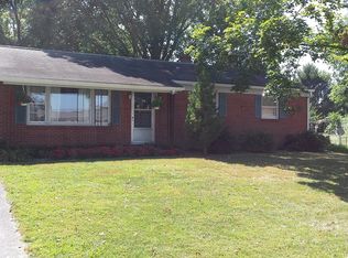 302 N Sandstone Ln, Bridgewater, VA 22812