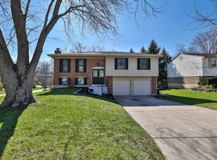 8716 Simpson Ct, Mason, OH 45040