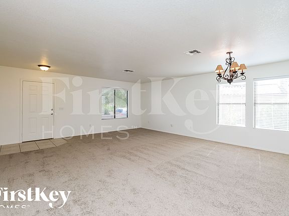 3rd image of 9032 E Pampa Ave