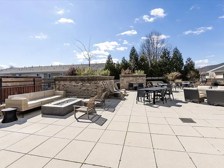 3630 Davidson St #2213 — Photo 36