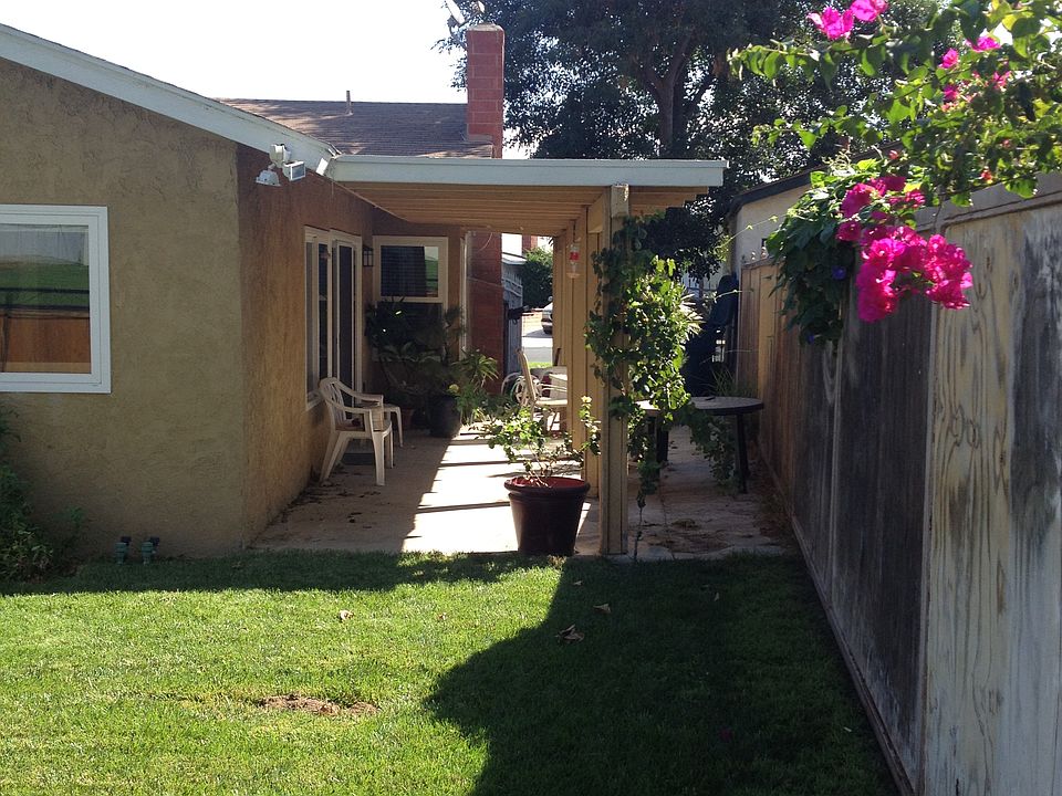 2nd image of 7017 Pasadena Pl