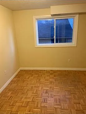 331 Spruce St #E — Photo 4