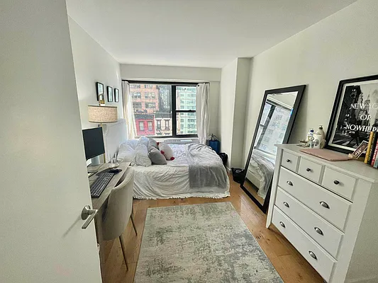 Rented by Olympia House Delaware LP | media 32