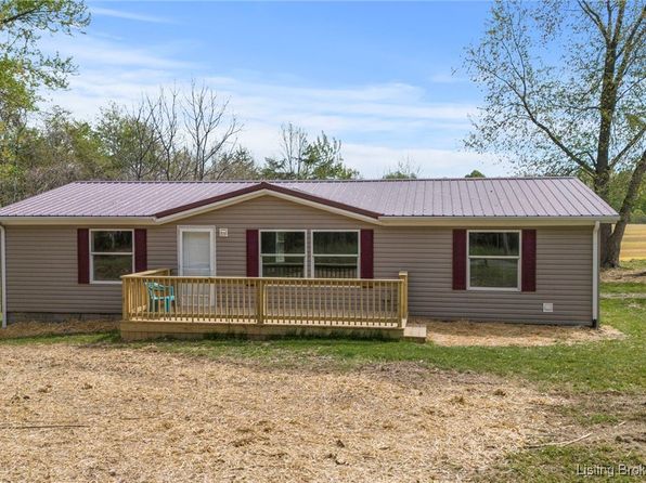 6106 N Sanders Road, Austin, IN 47102