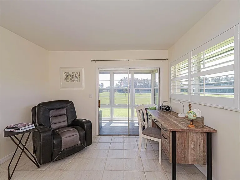 55 Woodland Dr #206 — Photo 16