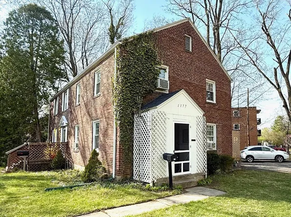 1177 S Atherton St, State College, PA 16801