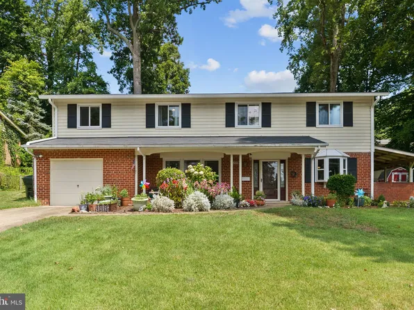 8612 Kenilworth Dr, Springfield, VA 22151