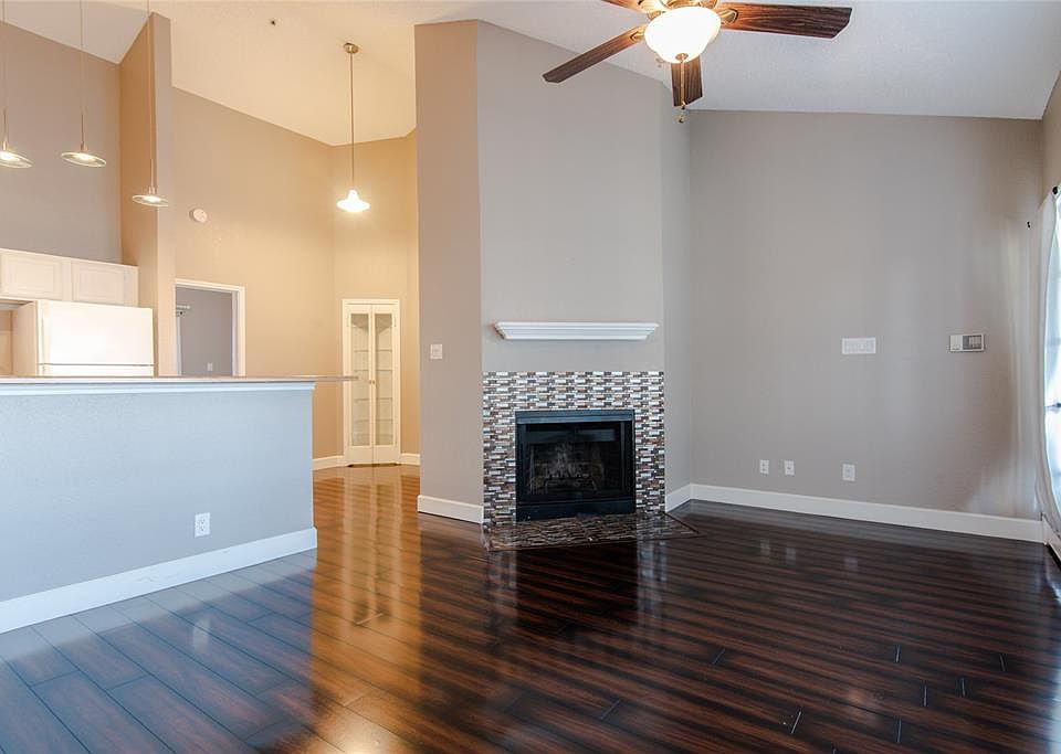 1st image of 4800 W Lovers Ln APT 218
