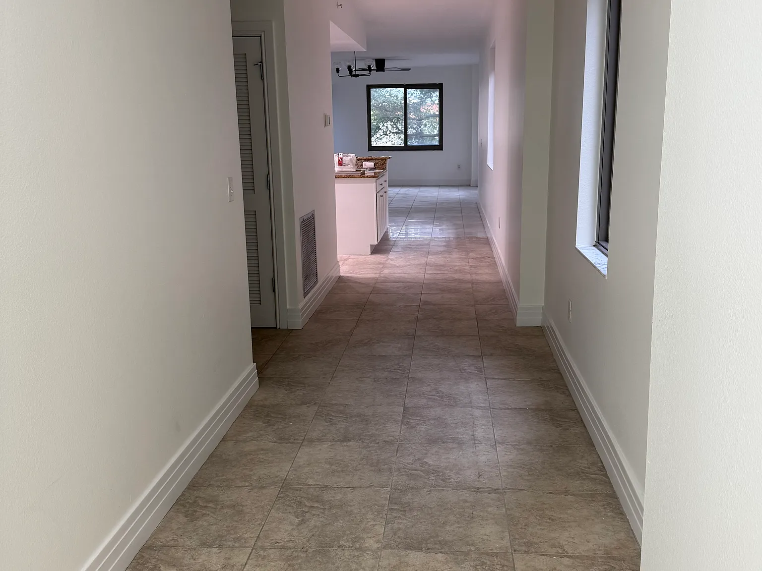 2 bed, 1675 sqft, $3,200 — Photo 3