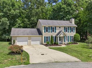 4000 Loch Mere Rd, High Point, NC 27265
