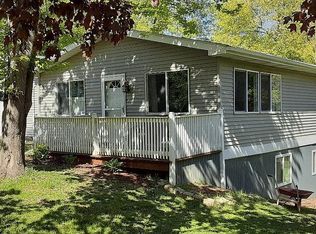 8001 Meadow Ln, Wind Lake, WI 53185