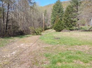 823 Cat Creek Rd, Stanton, KY 40380