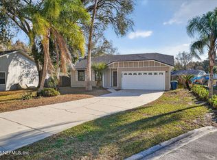 2039 CYPRESS LANDING Drive, Jacksonville, FL 32233