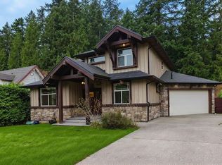 597 Oceanview Dr, Sunshine Coast, BC V0N1V5