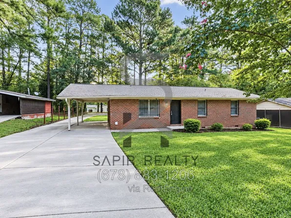 4716 Oak St, Ellenwood, GA 30294