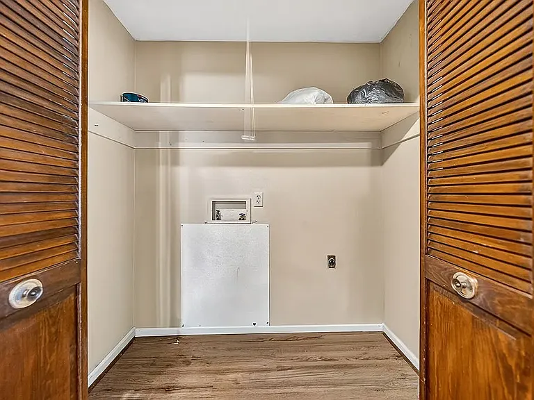 1315 Pagoda Dr — Photo 16