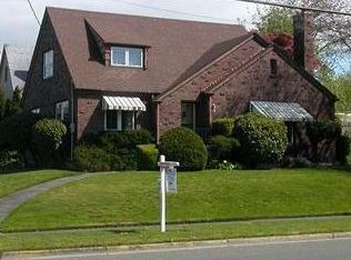 1119 N Proctor St, Tacoma, WA 98406