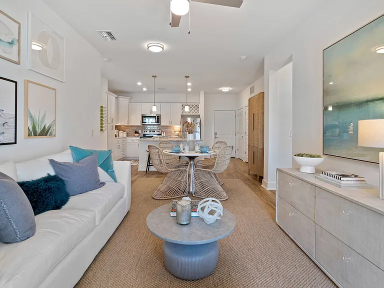 Oasis at Surfside — Photo 37
